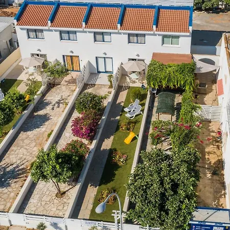 Feriehus Fig Tree In The Heart Of Protaras