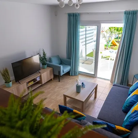 Fig Tree In The Heart Of Holiday home *